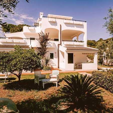 فيستَ Villaggio Eco-Sostenibile Cala Molinella المظهر الخارجي الصورة