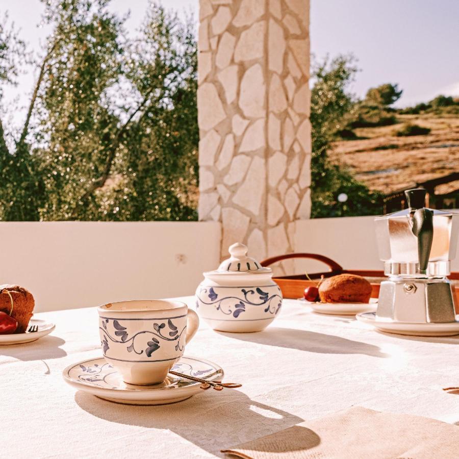 فيستَ Villaggio Eco-Sostenibile Cala Molinella المظهر الخارجي الصورة