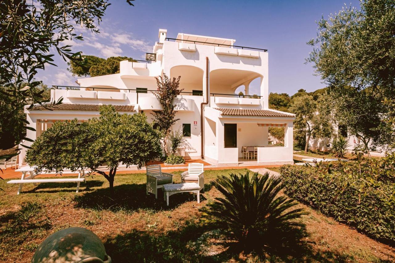 فيستَ Villaggio Eco-Sostenibile Cala Molinella المظهر الخارجي الصورة