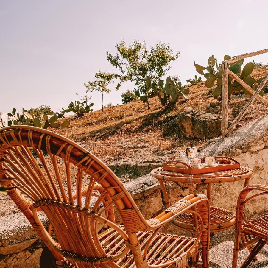 فيستَ Villaggio Eco-Sostenibile Cala Molinella المظهر الخارجي الصورة